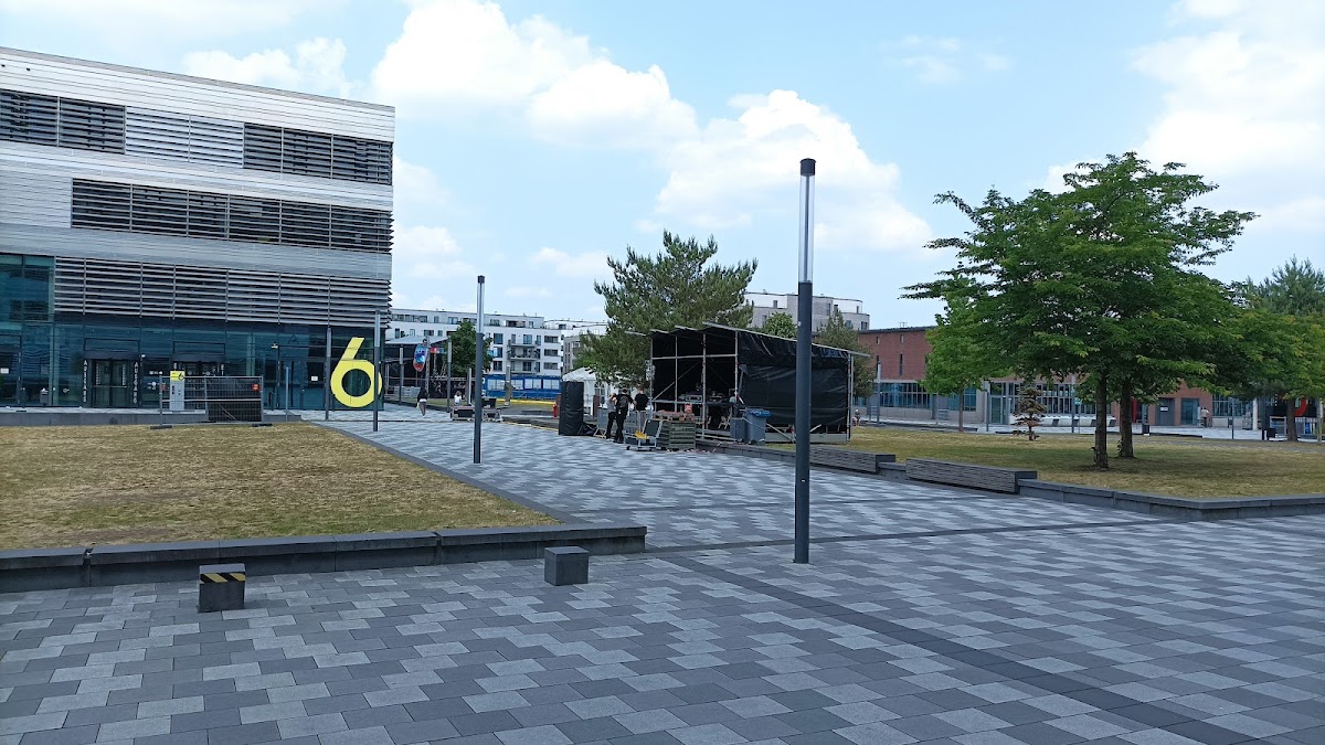 Hochschule Düsseldorf photo 3