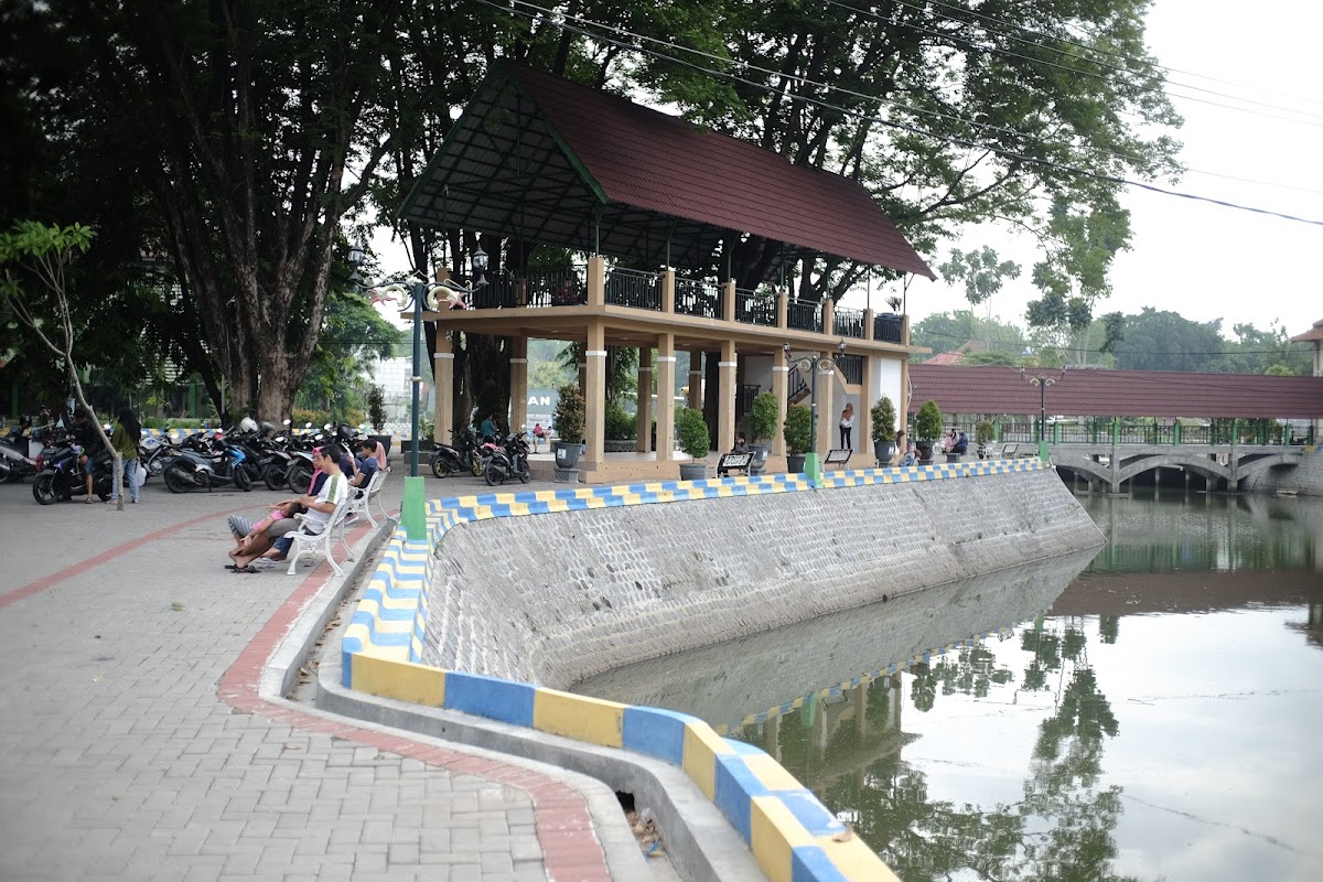 Universitas Sebelas Maret photo 3