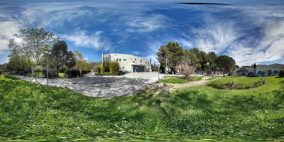 University of Toulon photo 1