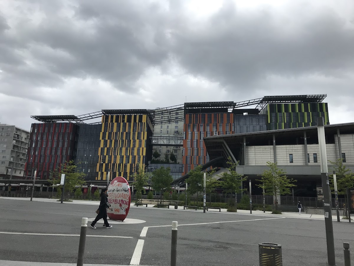 University of Paris Nanterre photo 5