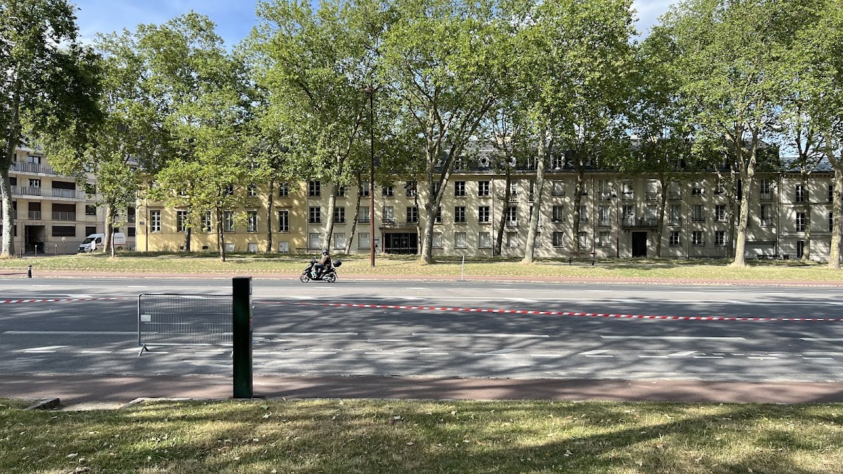 University of Versailles Saint-Quentin-en-Yvelines photo 3