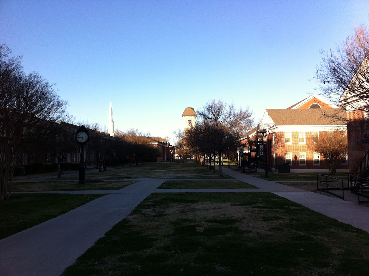 Howard Payne University photo 5