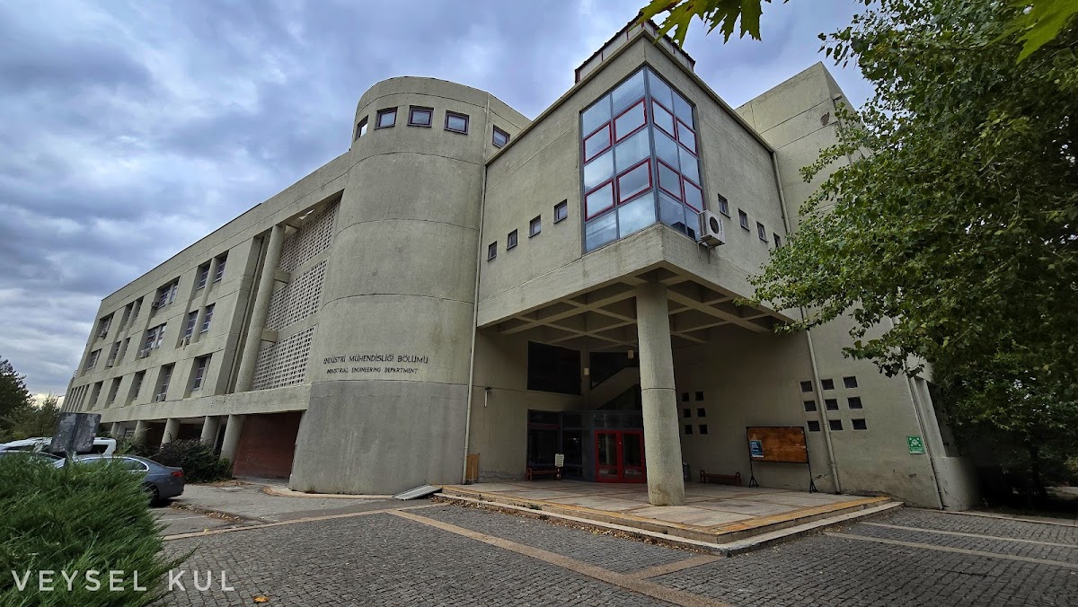 Middle East Technical University (METU) photo 3