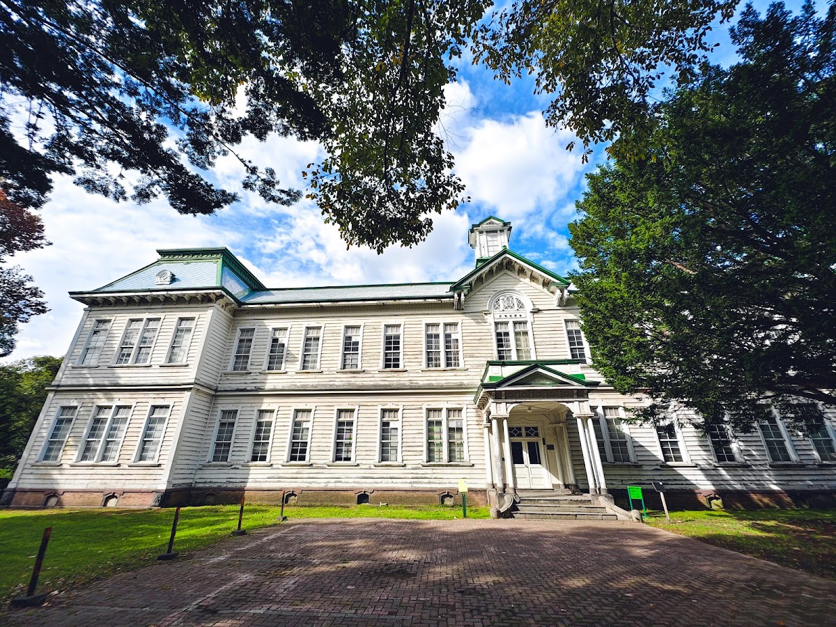 Hokkaido University photo 8
