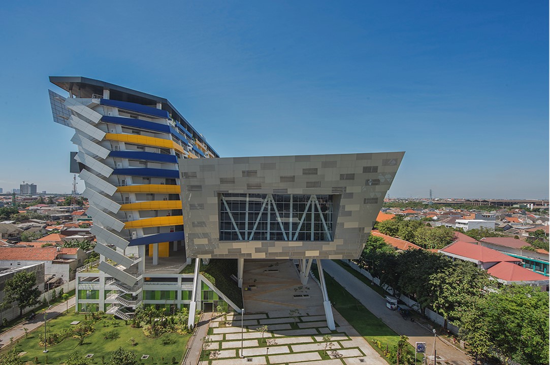 Petra Christian University photo 3