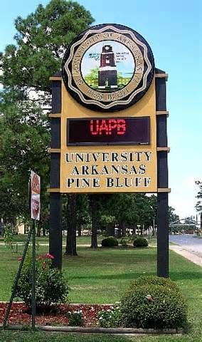 University of Arkansas Pine Bluff photo 8