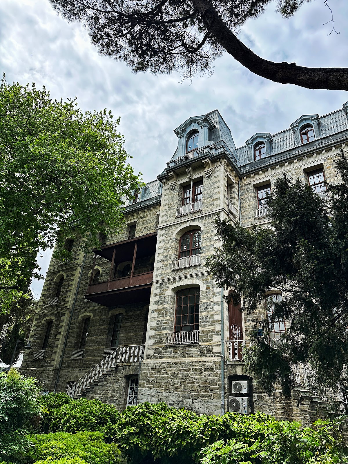 Boğaziçi University photo 9