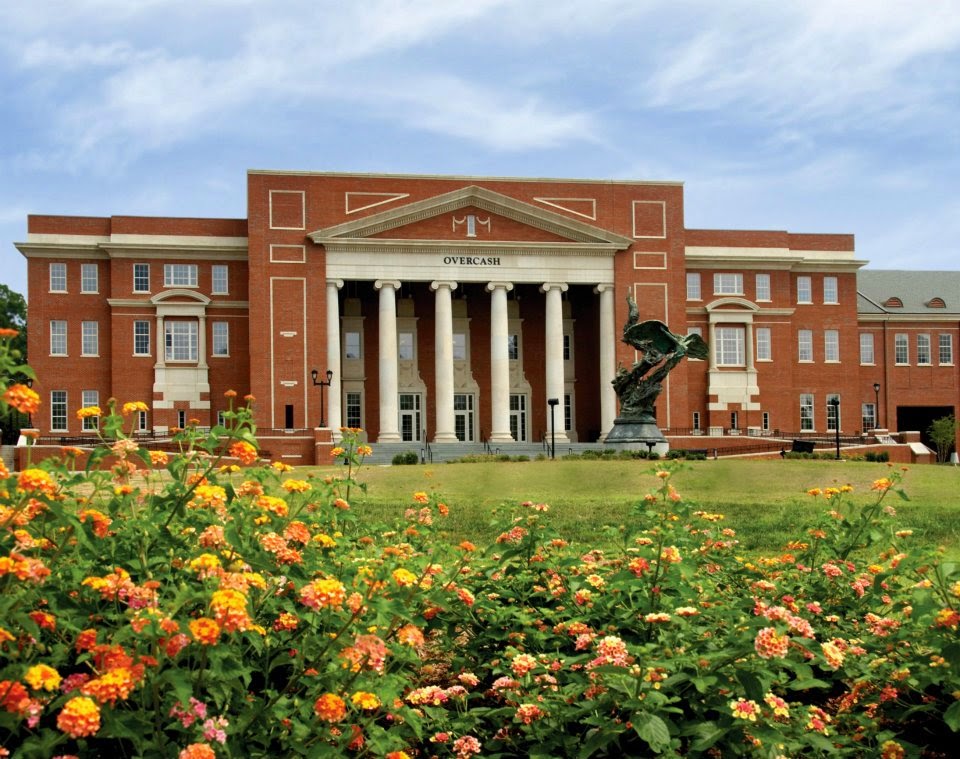 College of 2248 photo 7