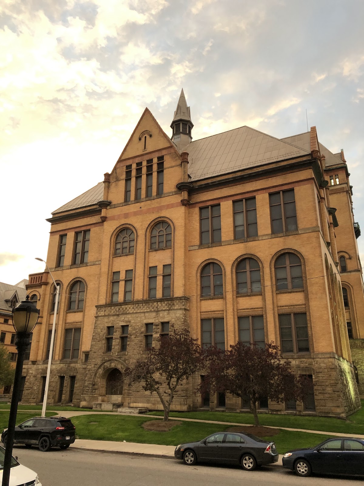State University 2877 photo 8