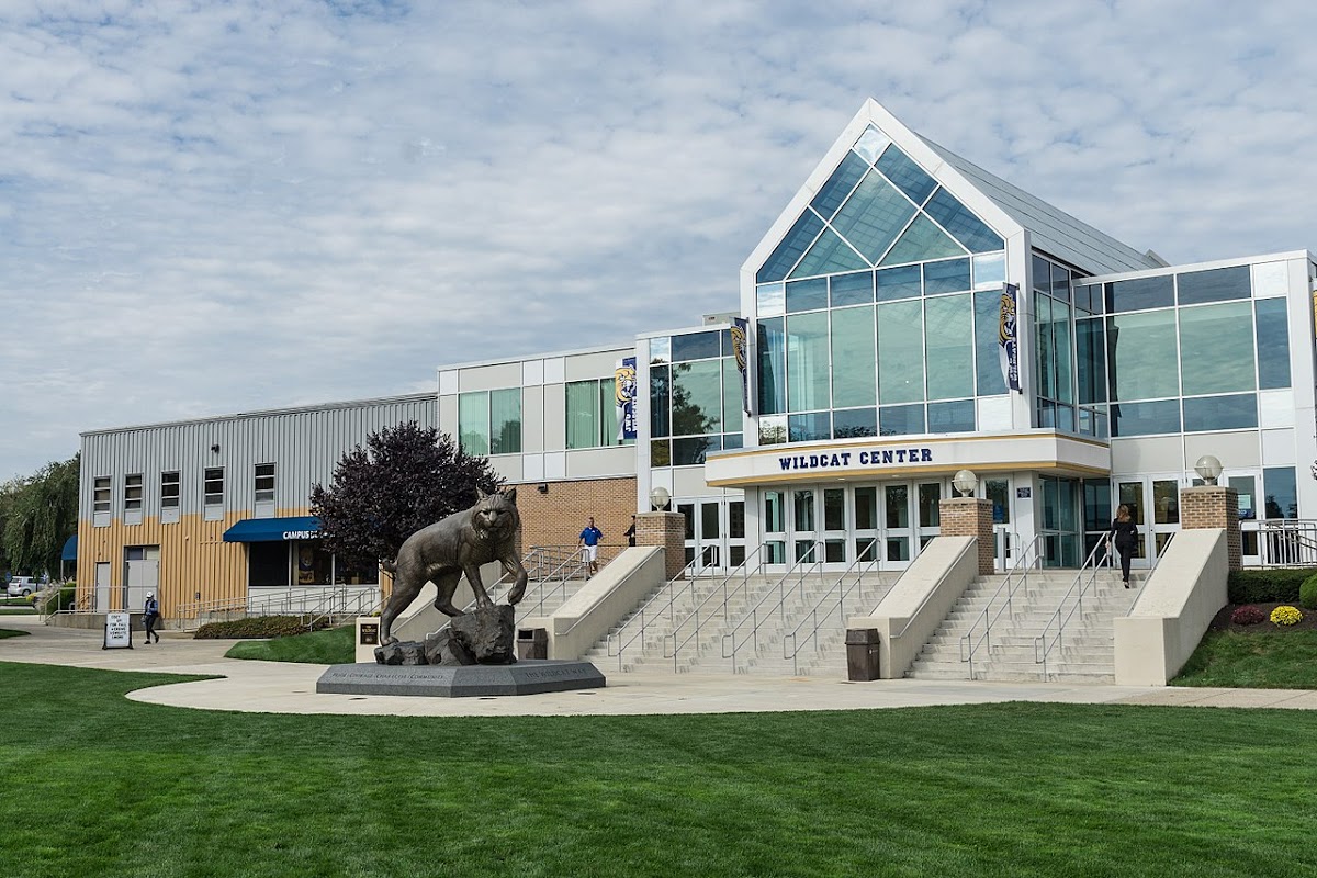 College of 3214 photo 1