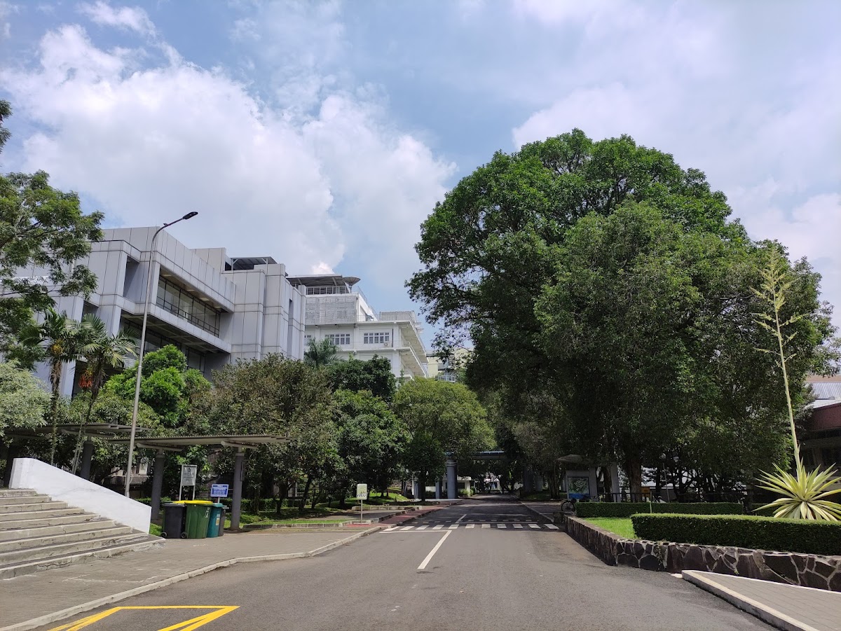 Bandung Institute of Technology photo 6