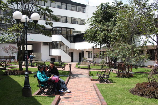 Universidad Central campus