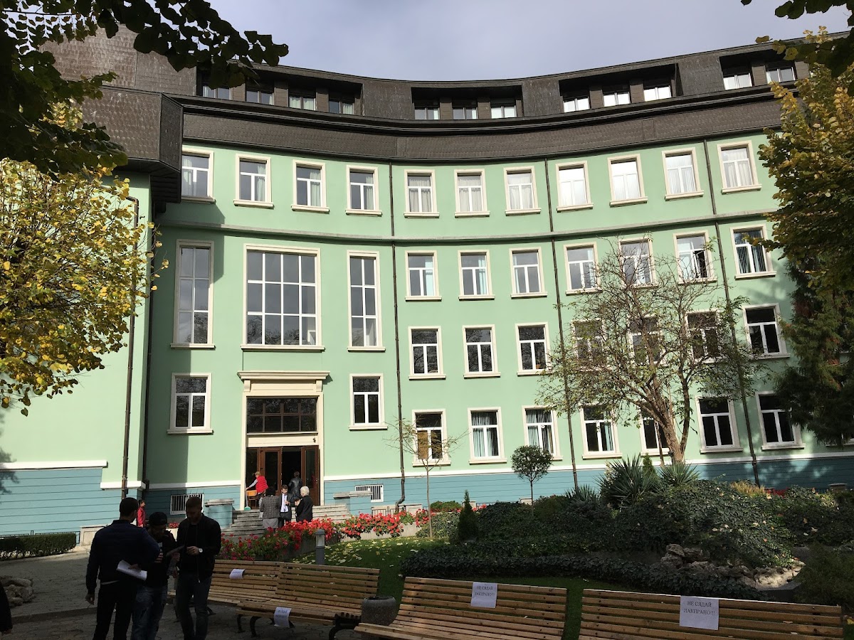 Varna University of Economics photo 2