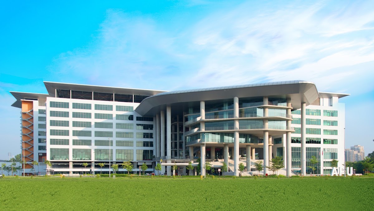 Asia Pacific University of Technology & Innovation (APU) photo 1