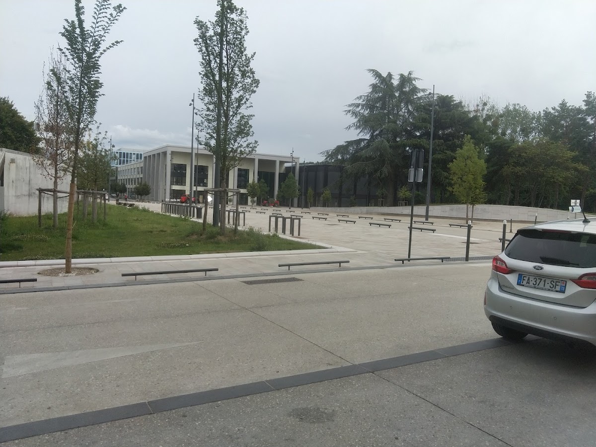 Université Paris-Saclay photo 7