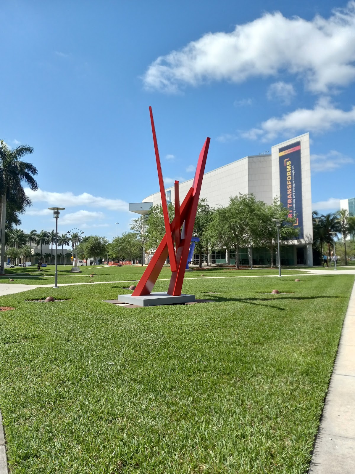 Florida International University photo 9