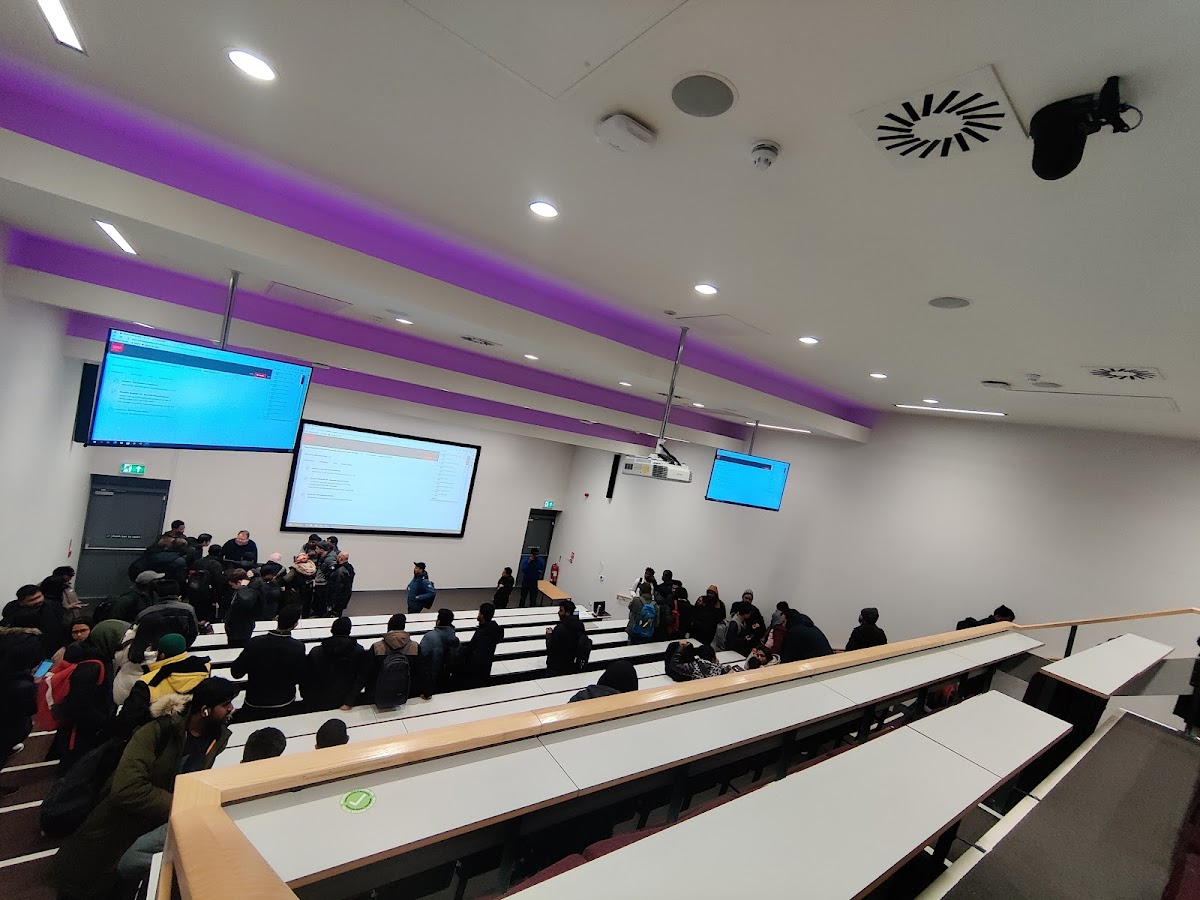 Glamorgan University photo 7
