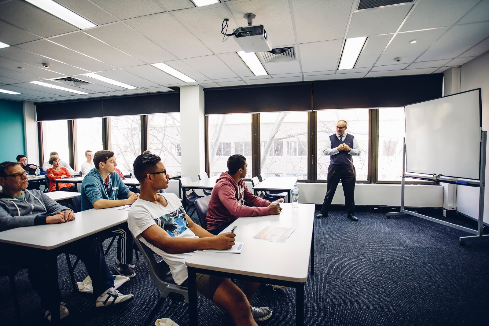 Macleay College