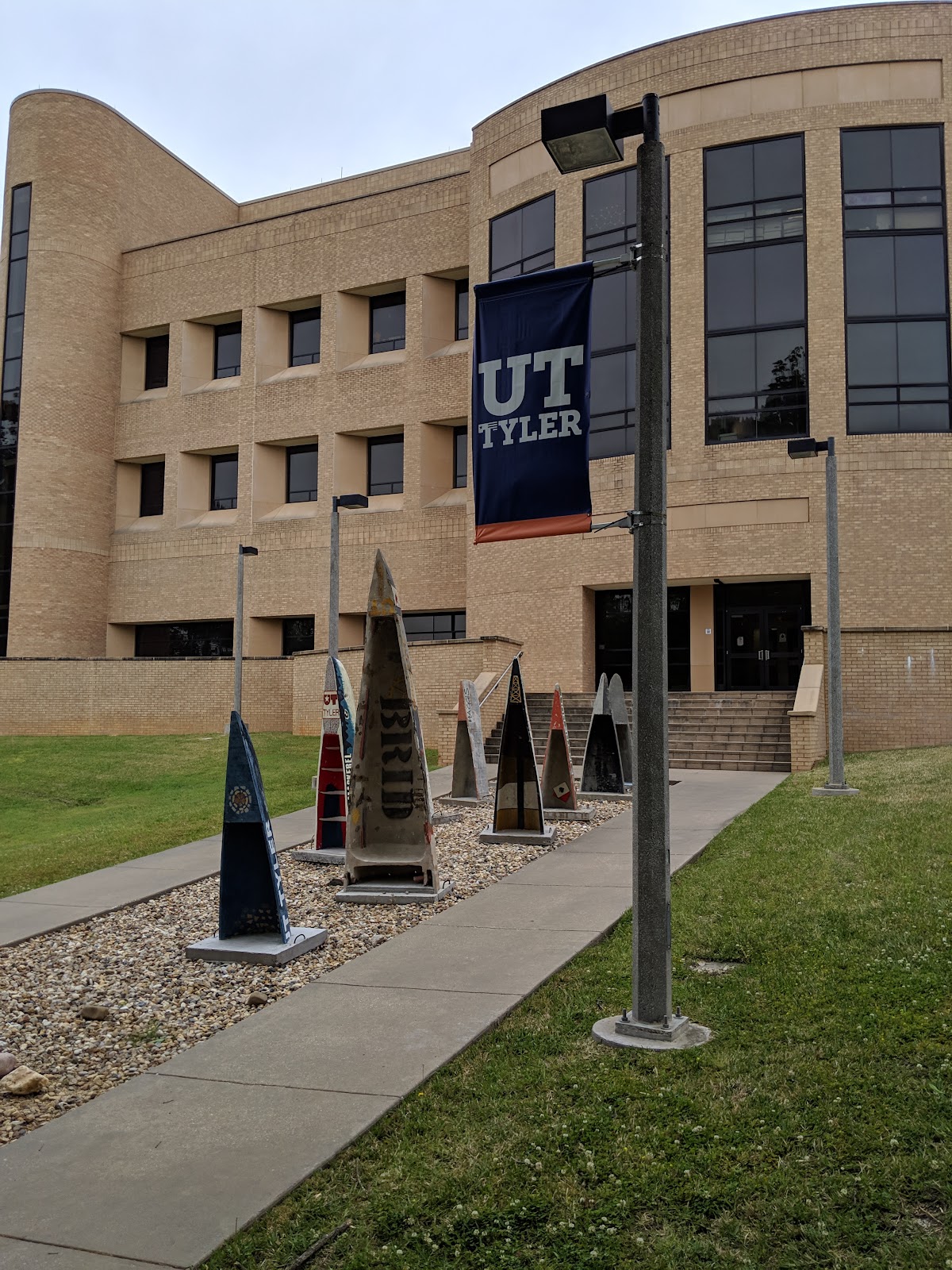 UT Tyler photo 7