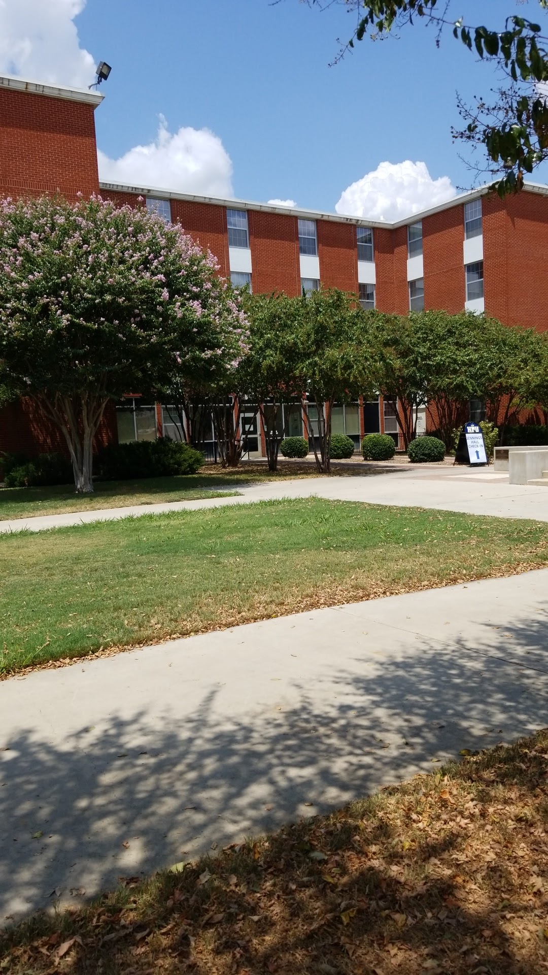 Howard Payne photo 9