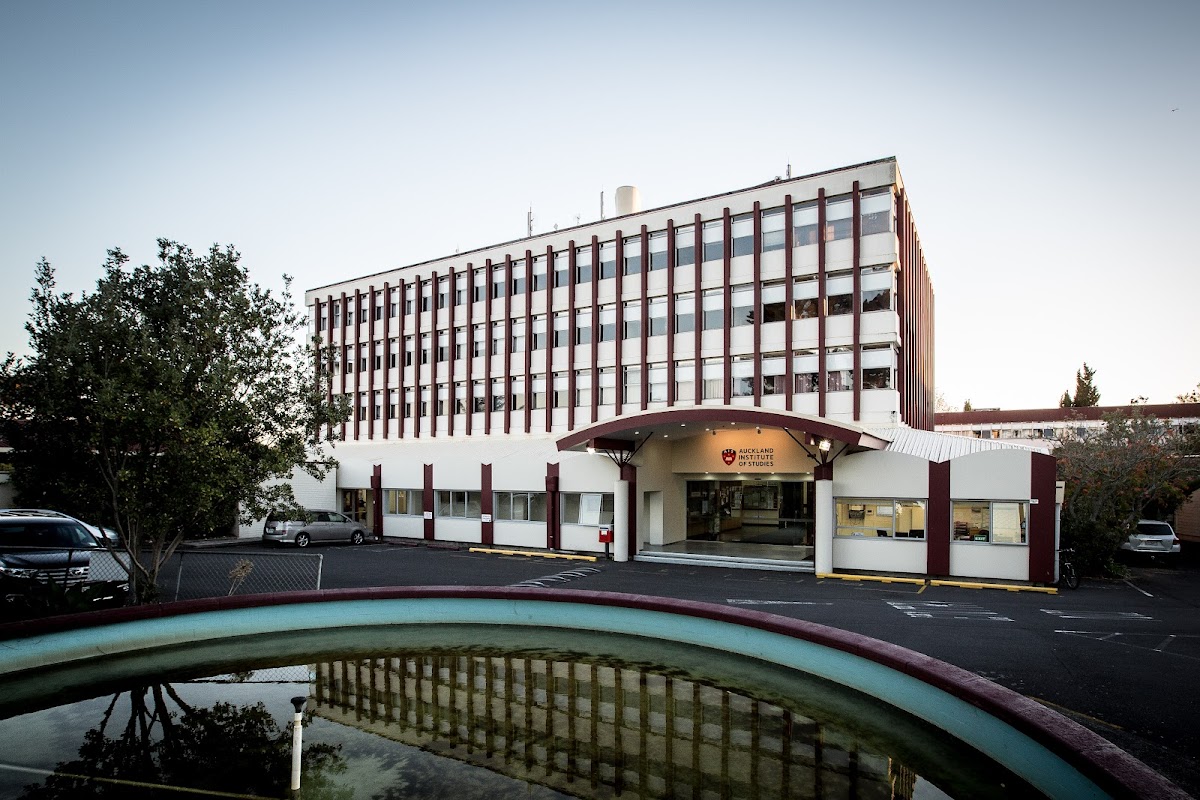 AIS - Auckland Institute of Studies photo 3