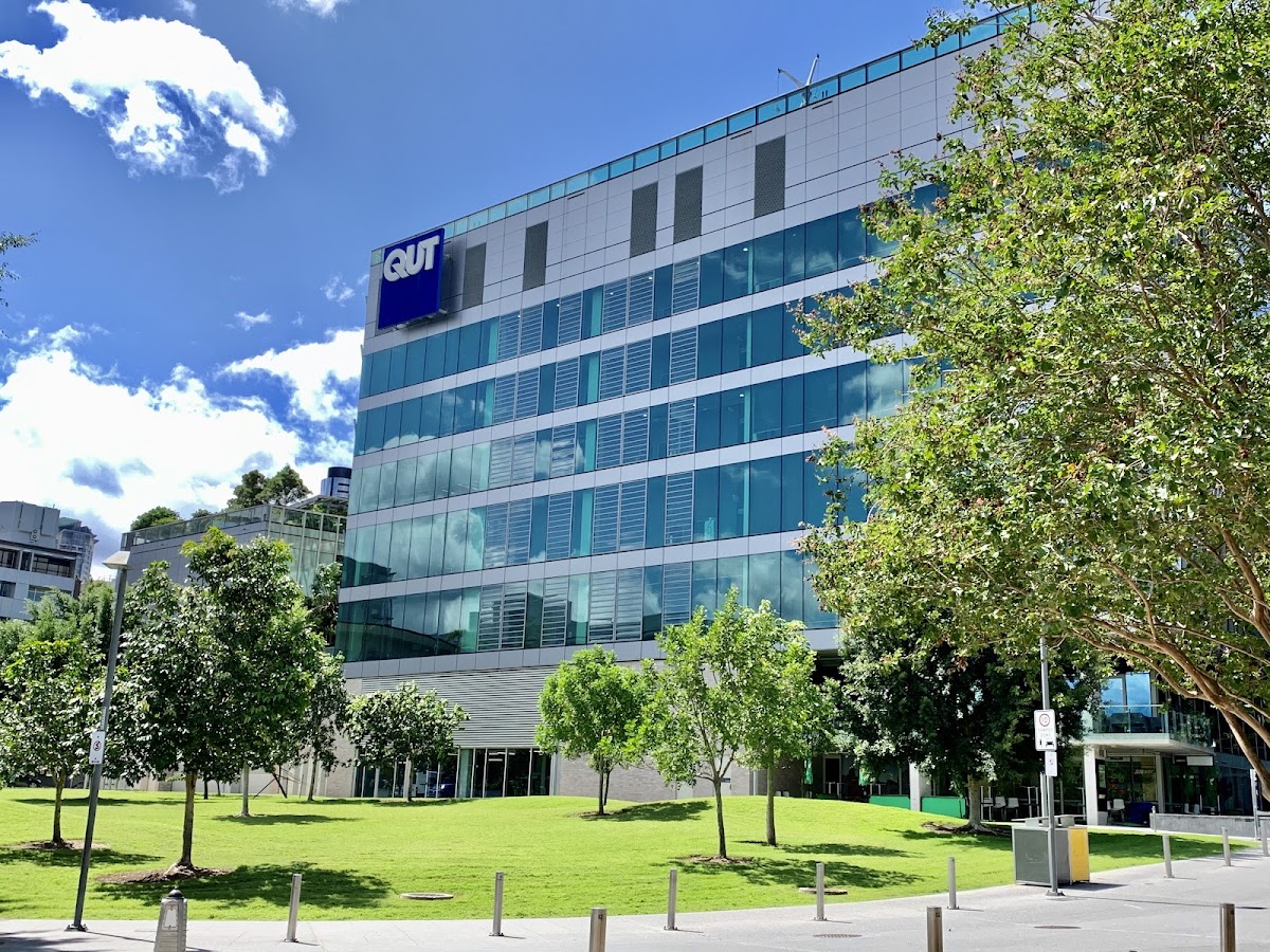 Queensland University of Technology photo 3