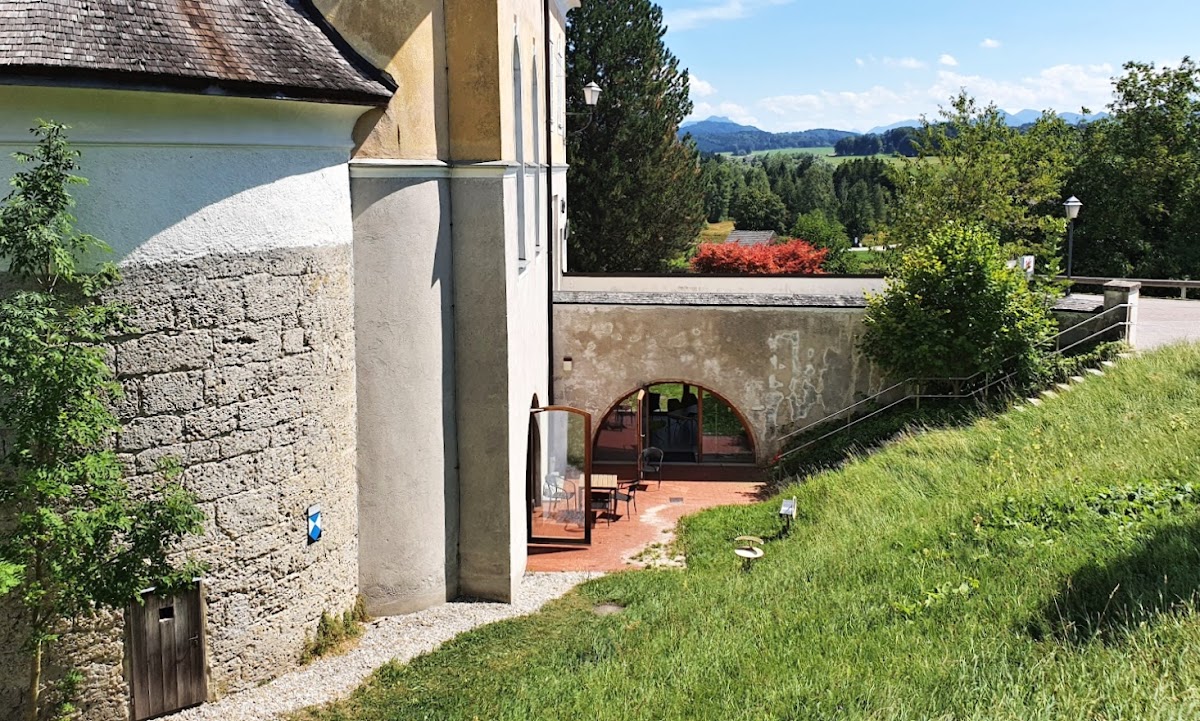 Seeburg Castle University photo 1