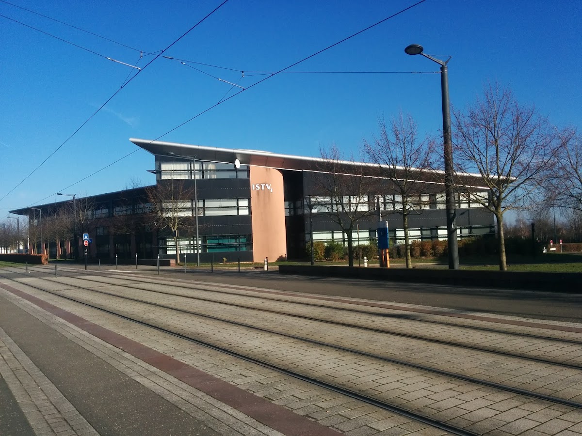 Université de Valenciennes et du Hainaut-Cambrésis photo 7