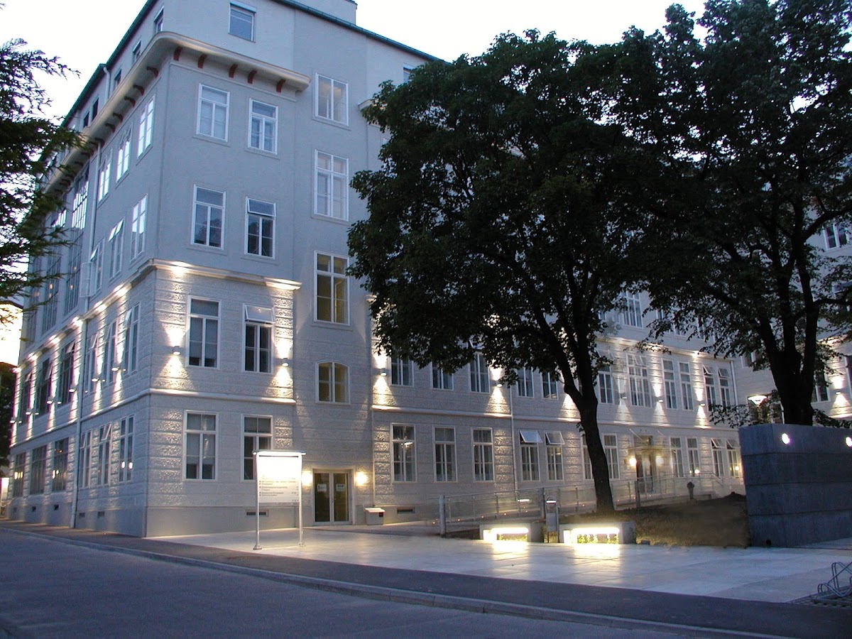 Medical University of Vienna photo 4