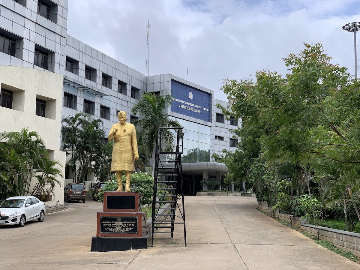Jawaharlal Nehru Technological University, Hyderabad photo 3
