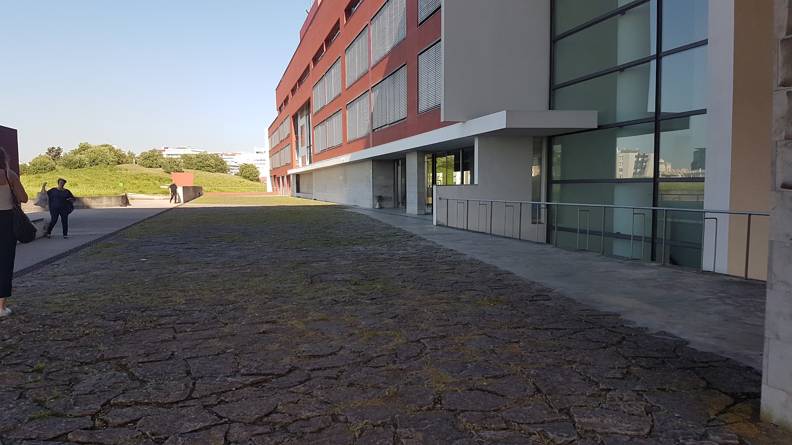Escola Superior de Comunicação Social campus