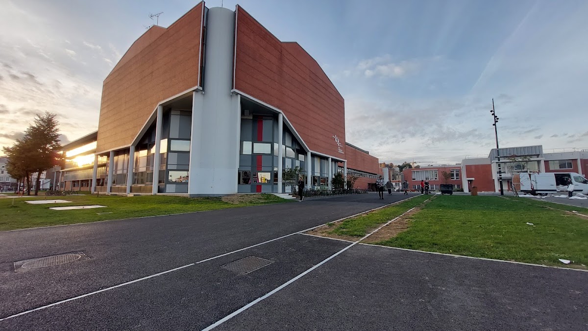 University of Le Havre Normandie photo 2