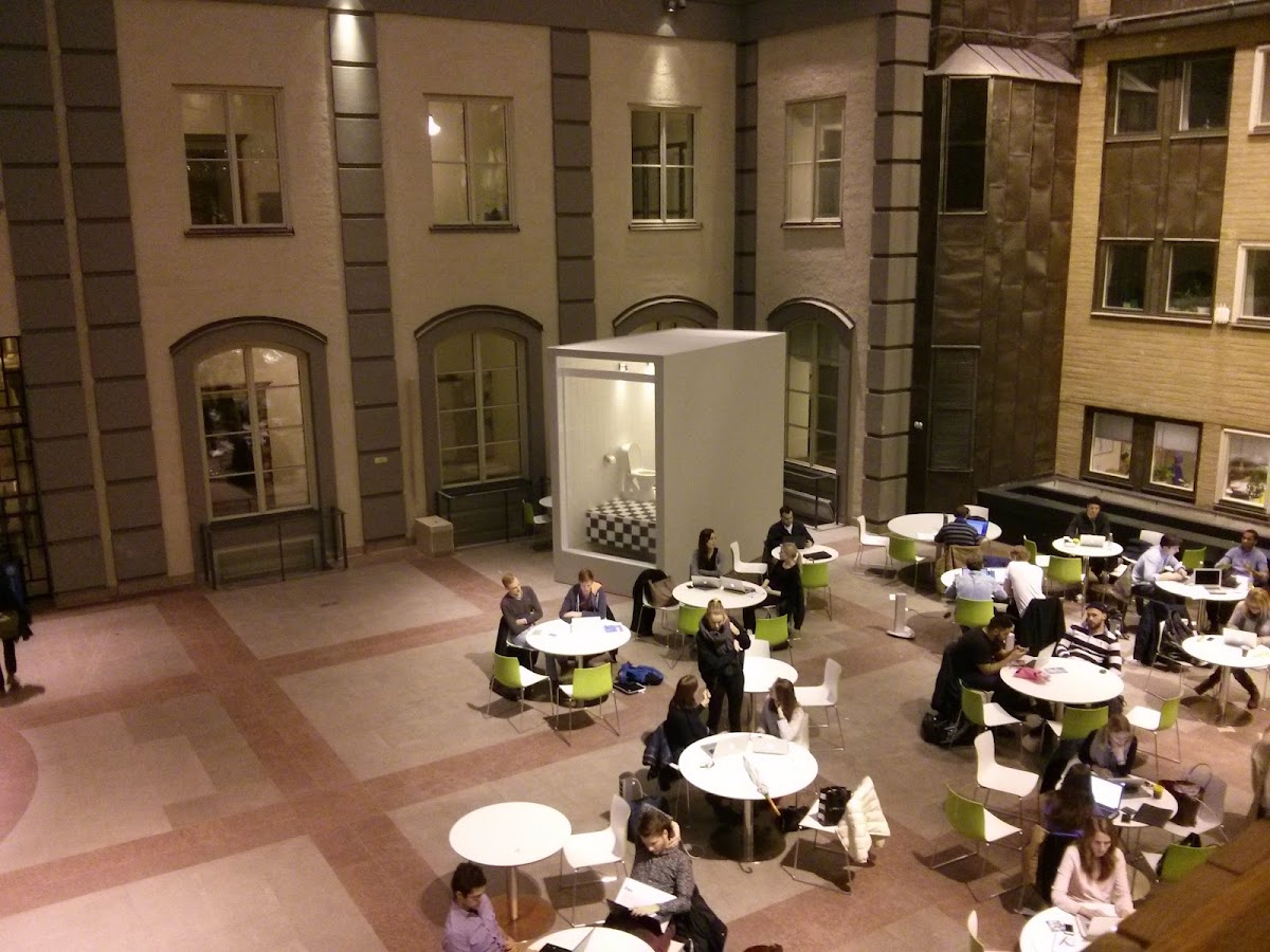 Stockholm School of Economics photo 3