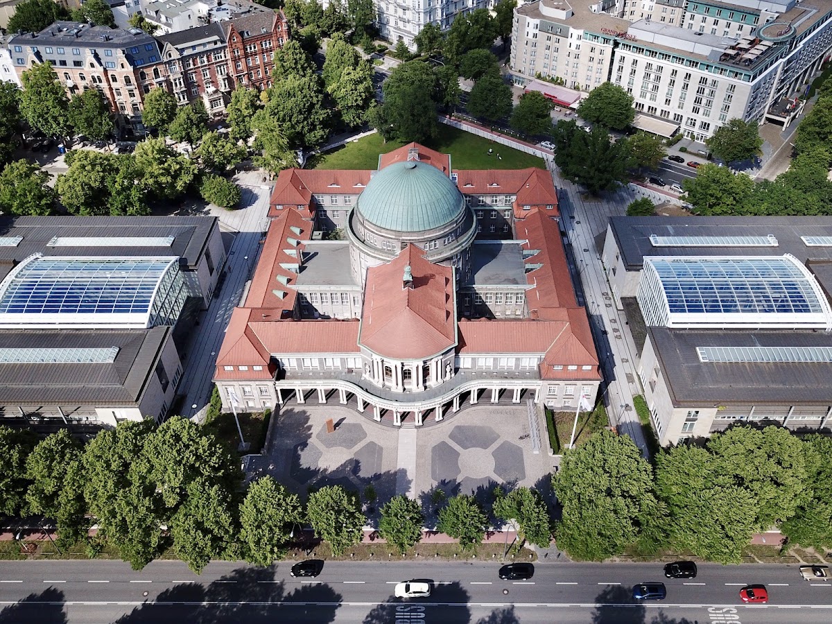 Universität Hamburg photo 3