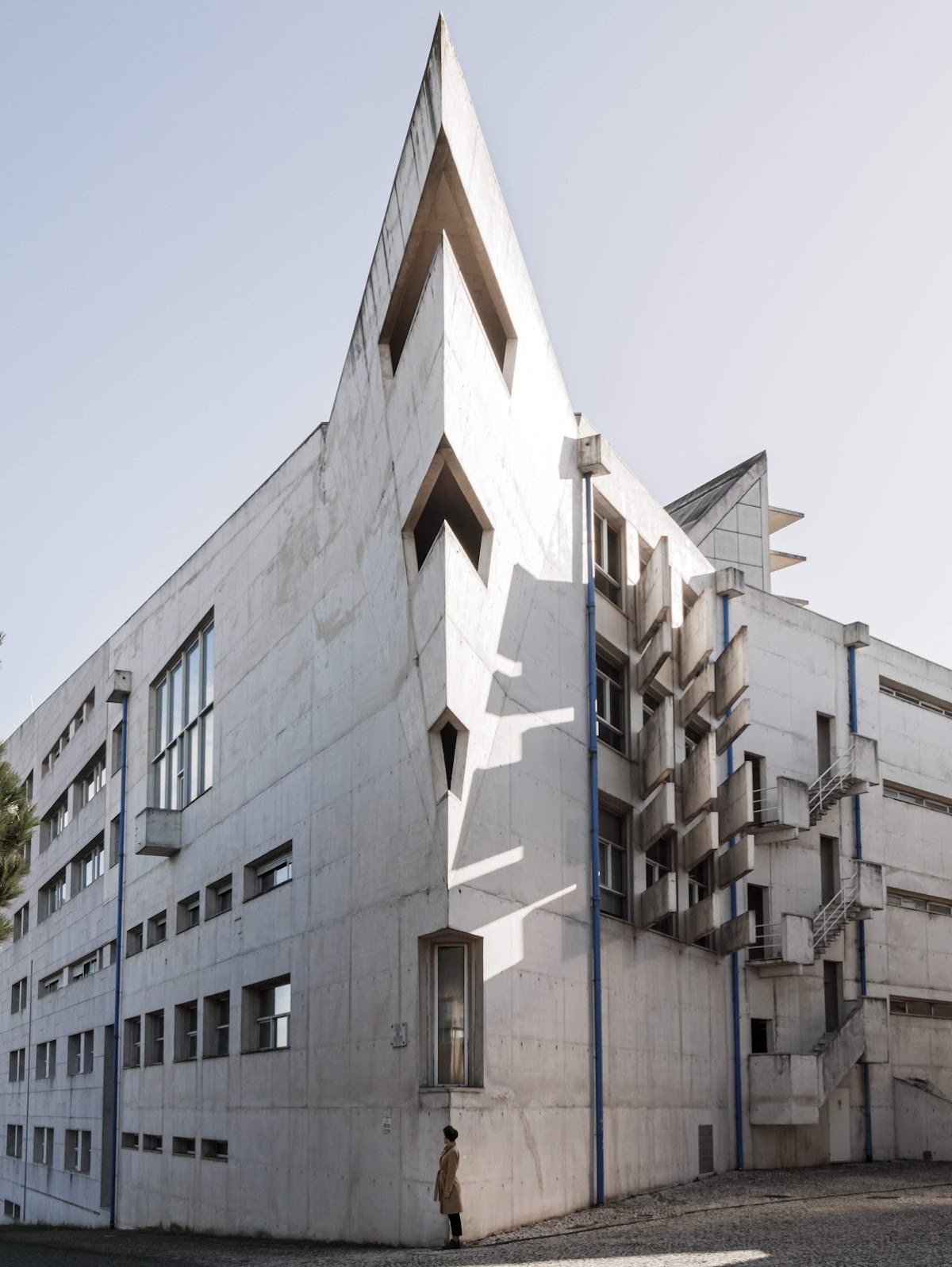 ISCTE - University Institute of Lisbon photo 9