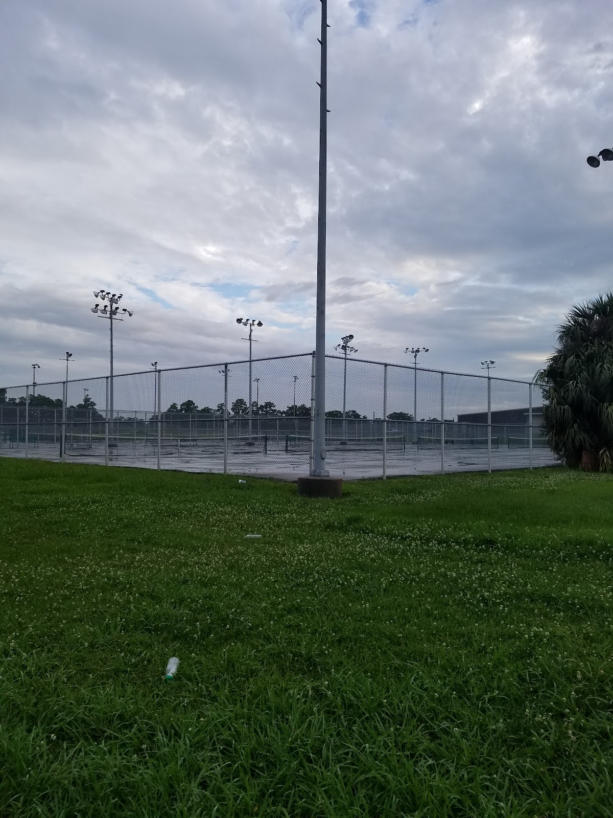 Southern University at New Orleans photo 3