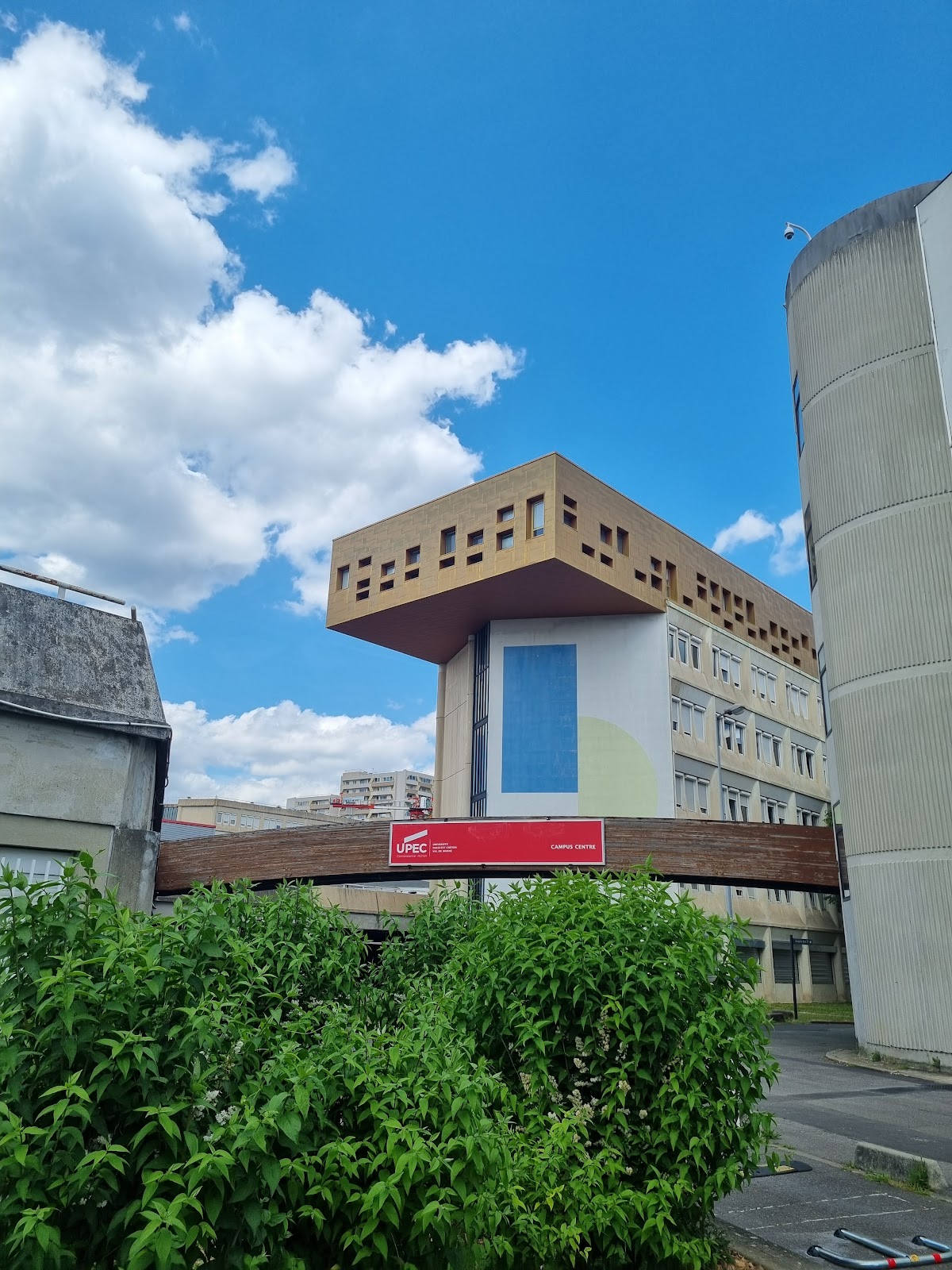 Université Paris-Est Créteil Val de Marne photo 9