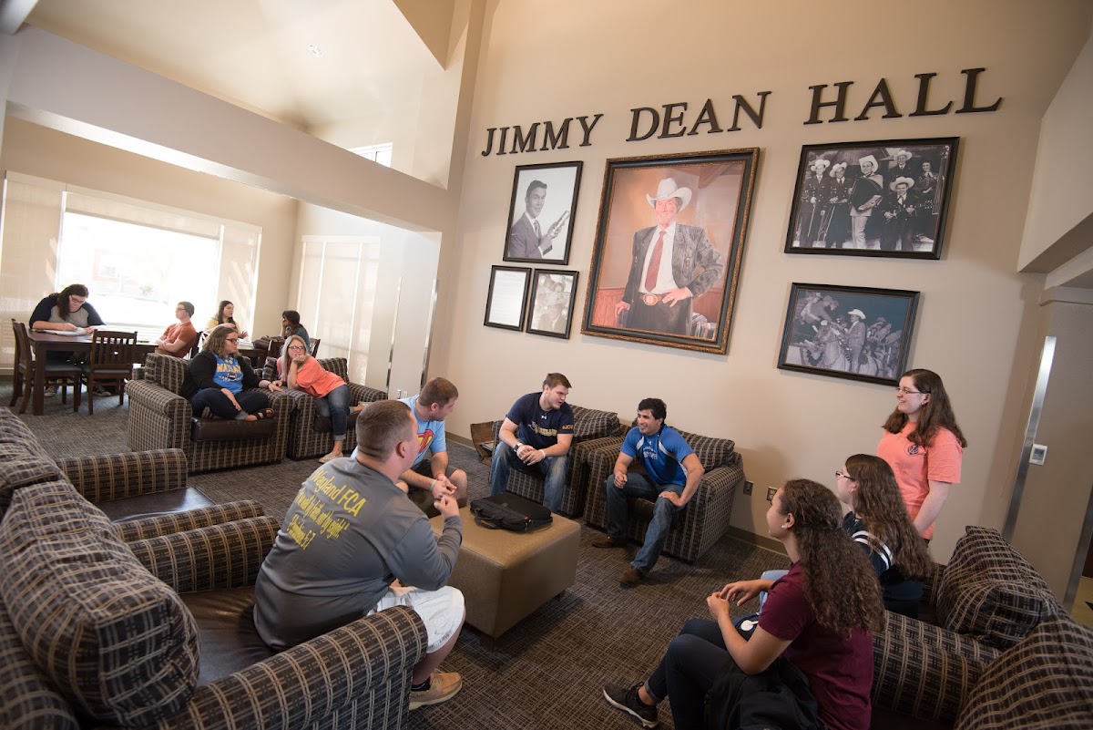 Wayland Baptist University photo 1