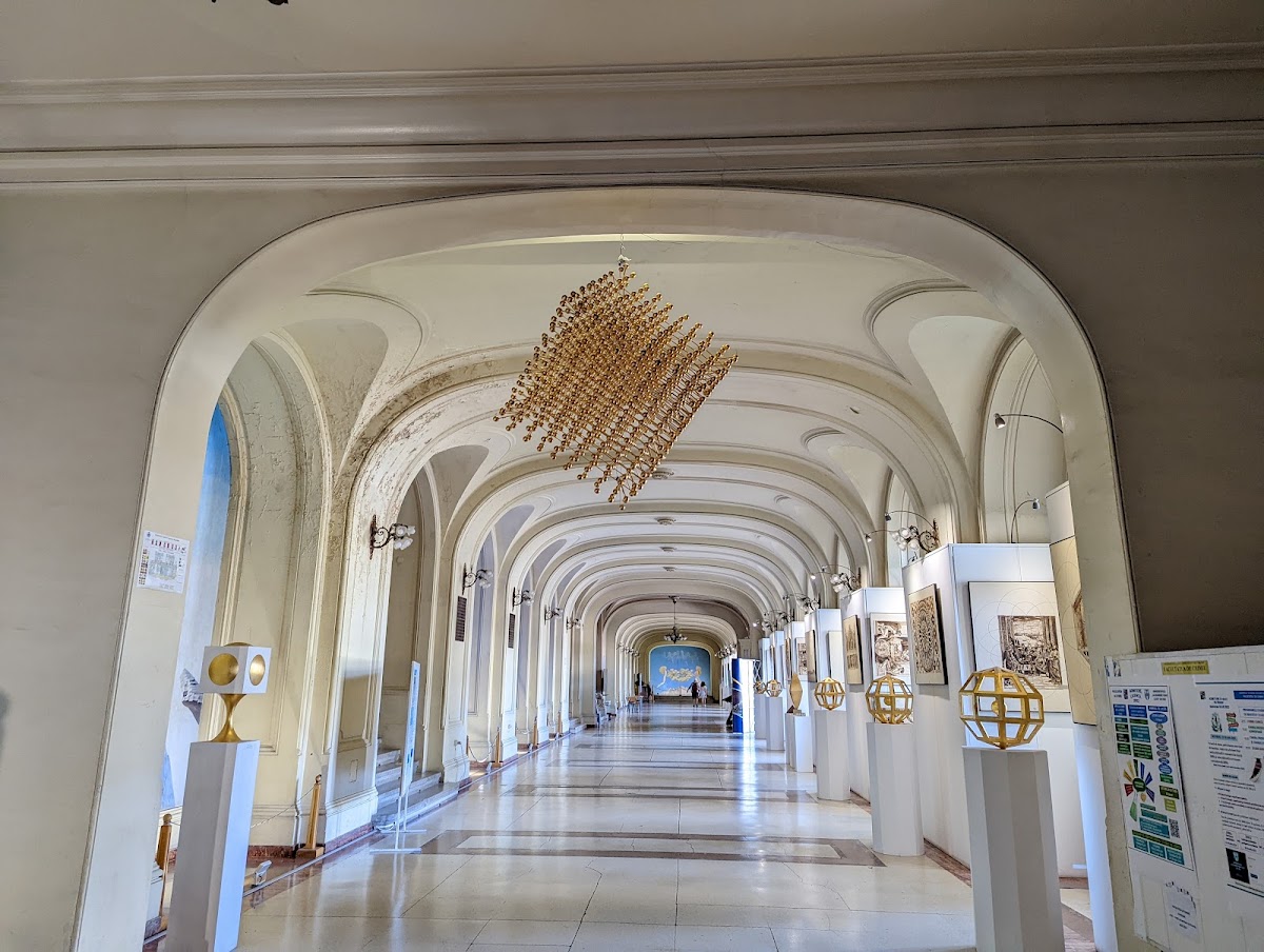 Alexandru Ioan Cuza University photo 8