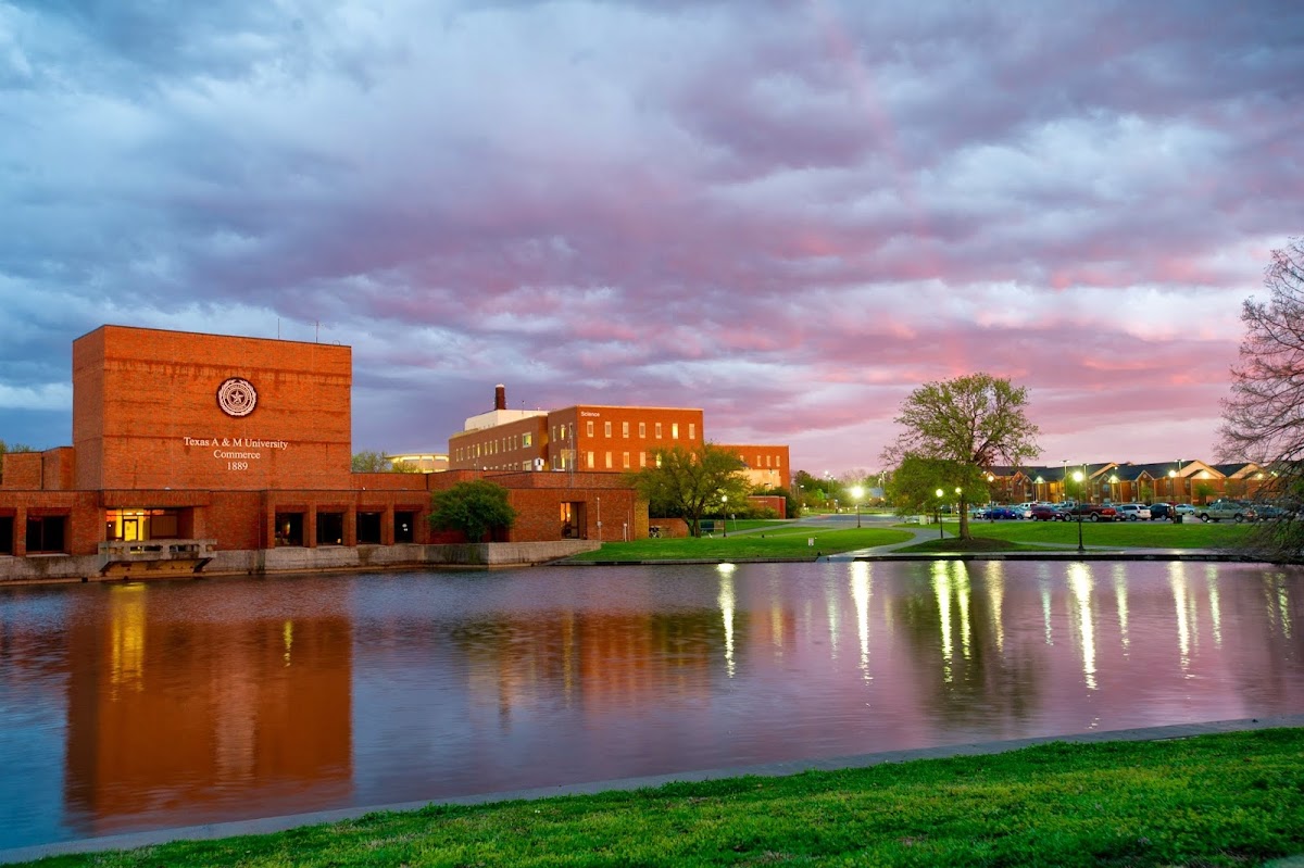 Texas A&M Commerce photo 3