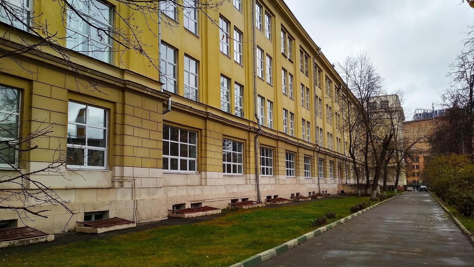 Moscow Power Engineering Institute campus