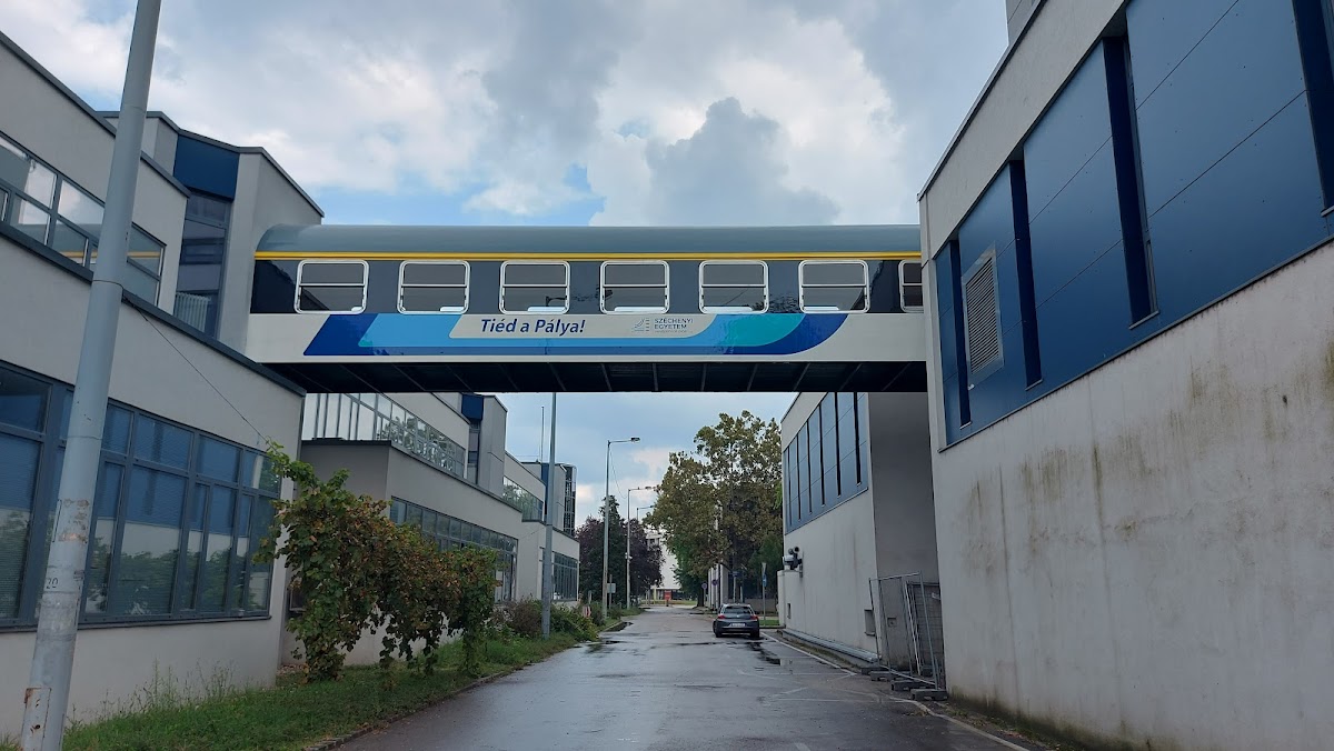 Széchenyi István University photo 1