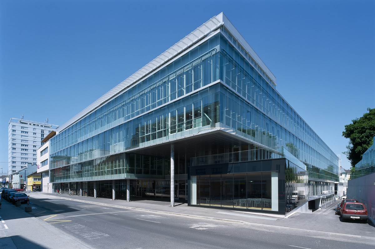 University of Applied Sciences Upper Austria - Wels Campus photo 4