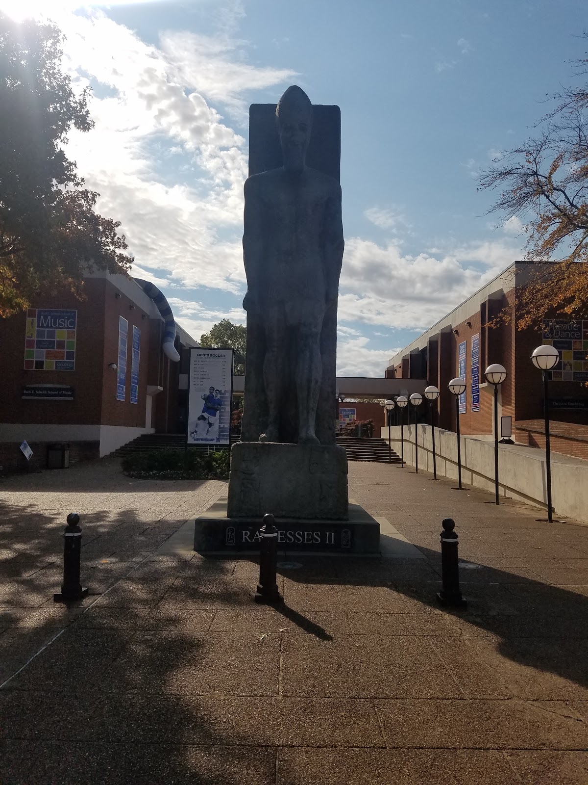 Memphis University photo 9