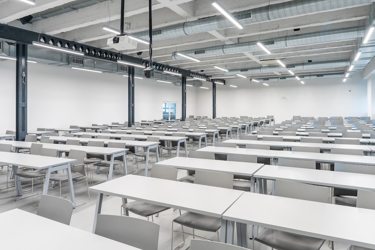SWPS University of Social Sciences and Humanities photo 1