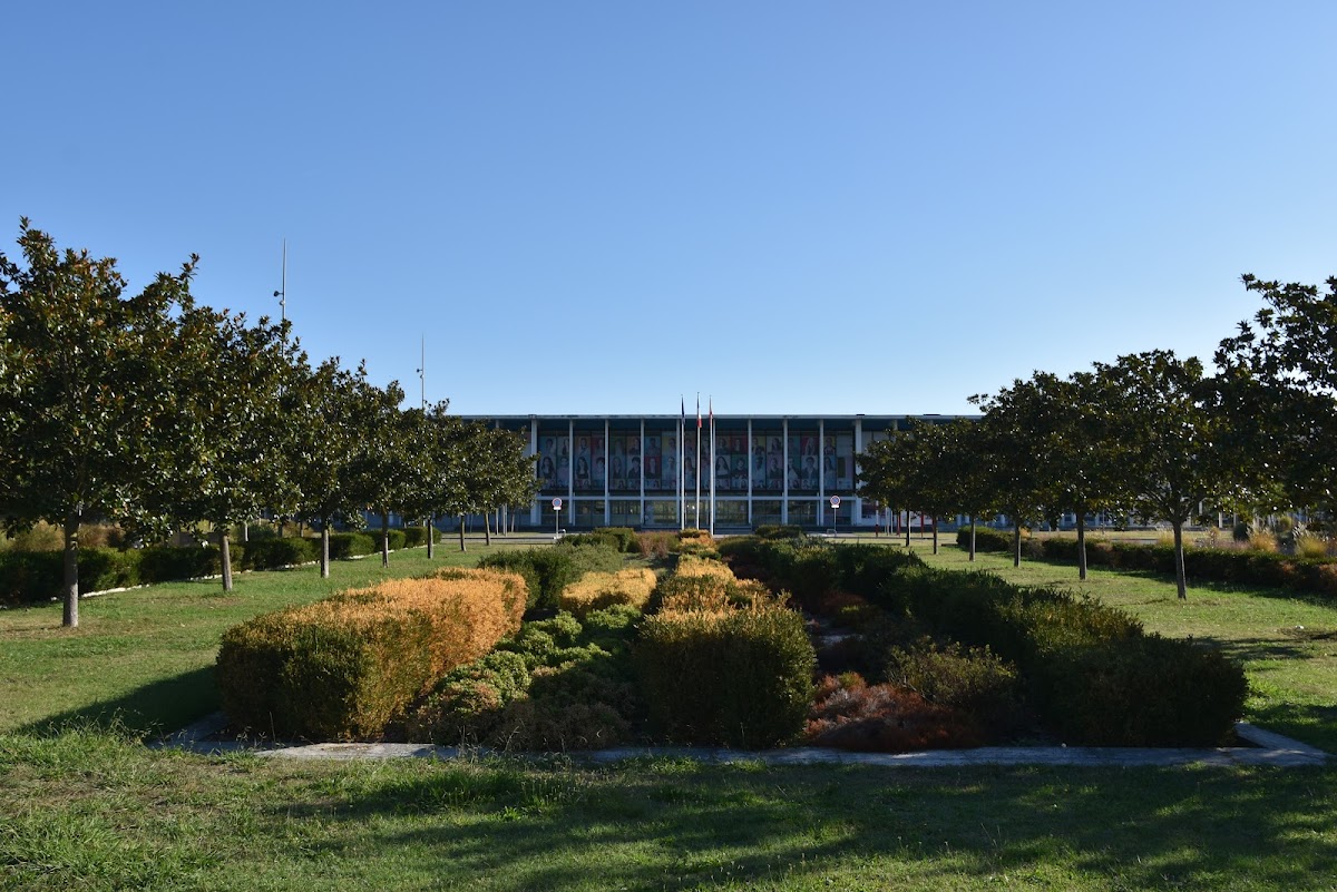 Toulouse III Paul Sabatier University photo 5
