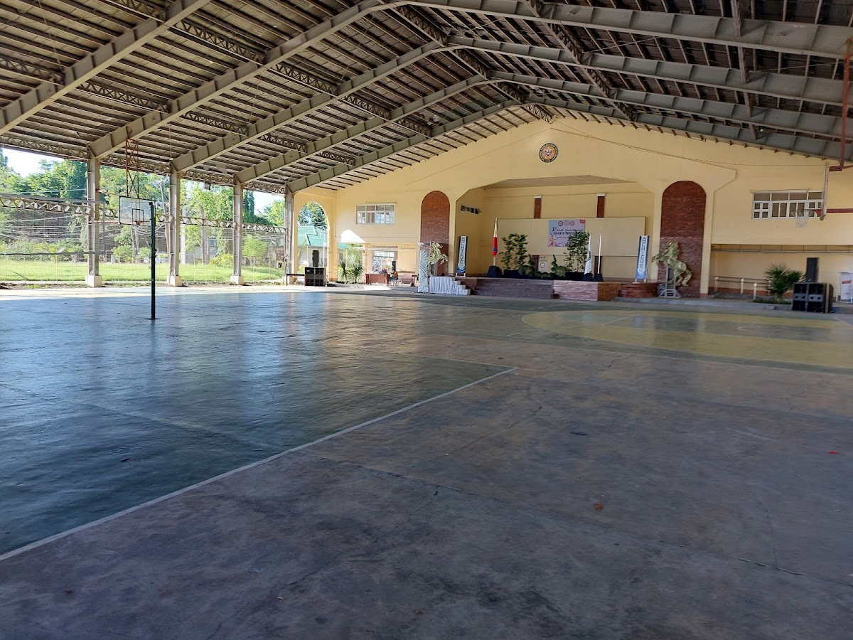 Mariano Marcos State University photo 5