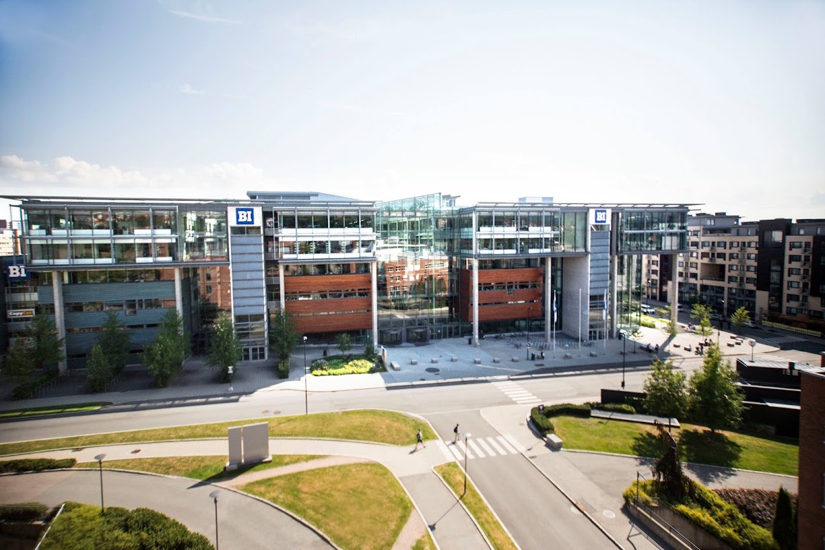 BI Norwegian Business School photo 1