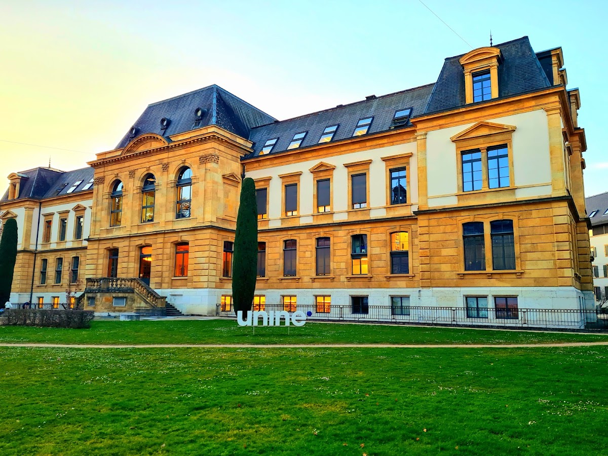Neuchâtel University photo 4