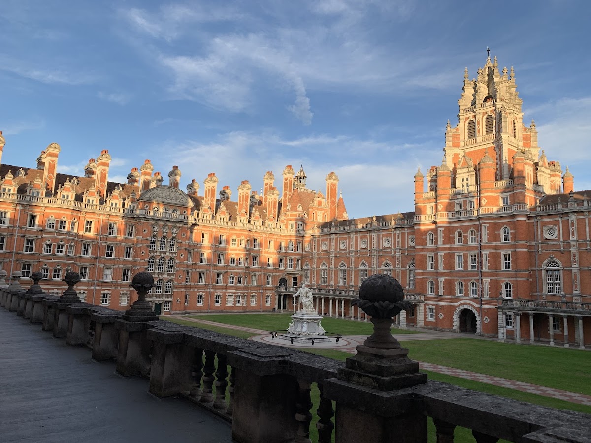 Royal Holloway College photo 3